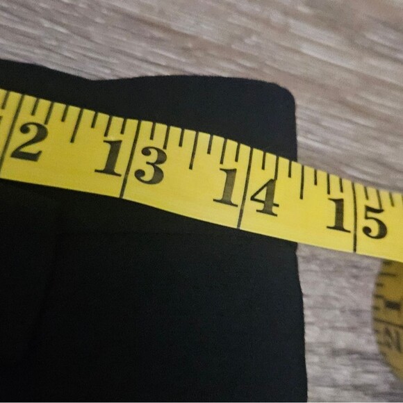 Cos Trousers Pants in Black Ankle-length - Picture 4 of 6